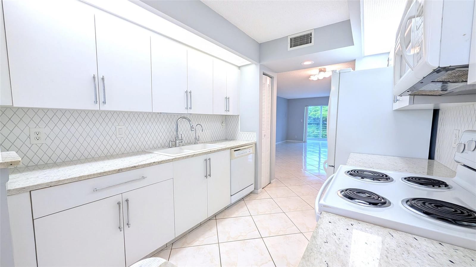 1803 Eleuthera Point E3 — photo 7