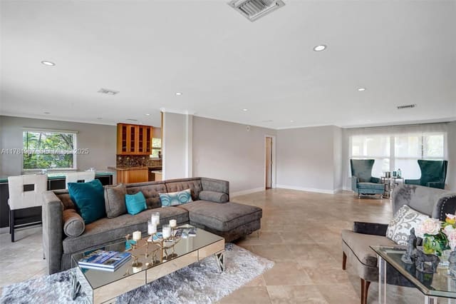 2849 NE 14th Avenue, sold in Middle River Estates, Wilton Manors, FL