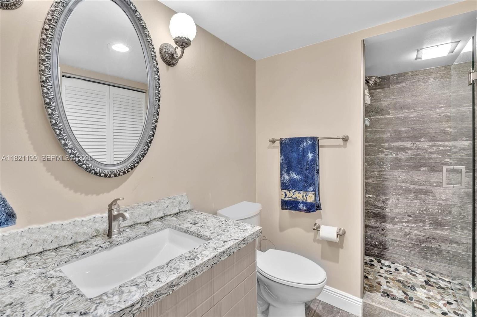 1865 S Ocean Drive 5J — photo 8