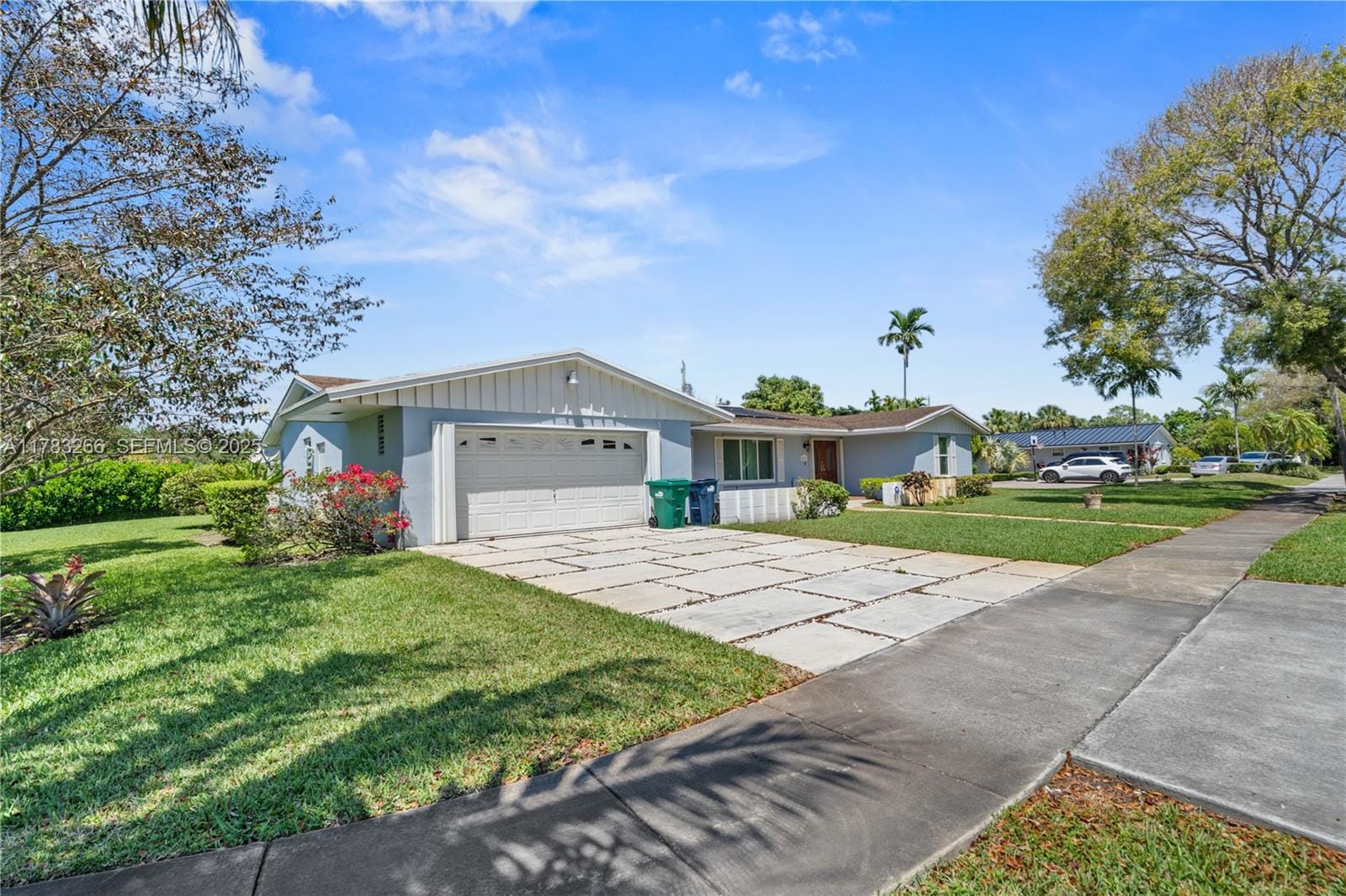 9041 SW 88th Street, Miami, FL 33173 photo 2