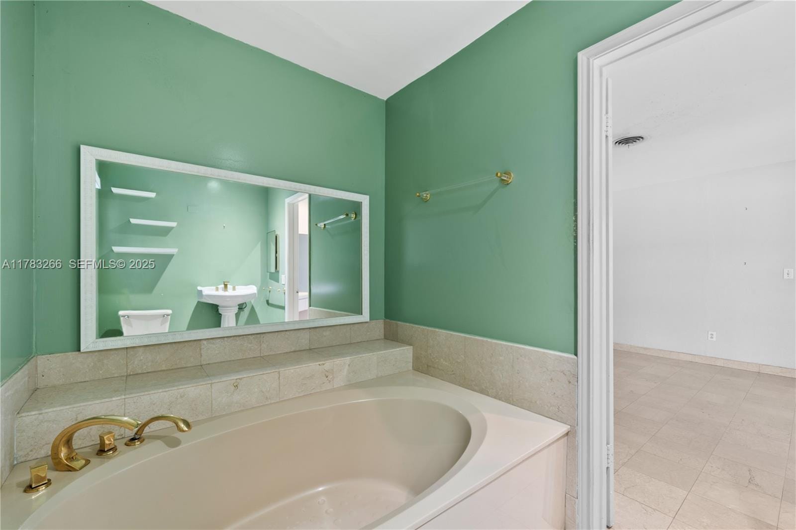 9041 SW 88th Street, Miami, FL 33173 photo 22
