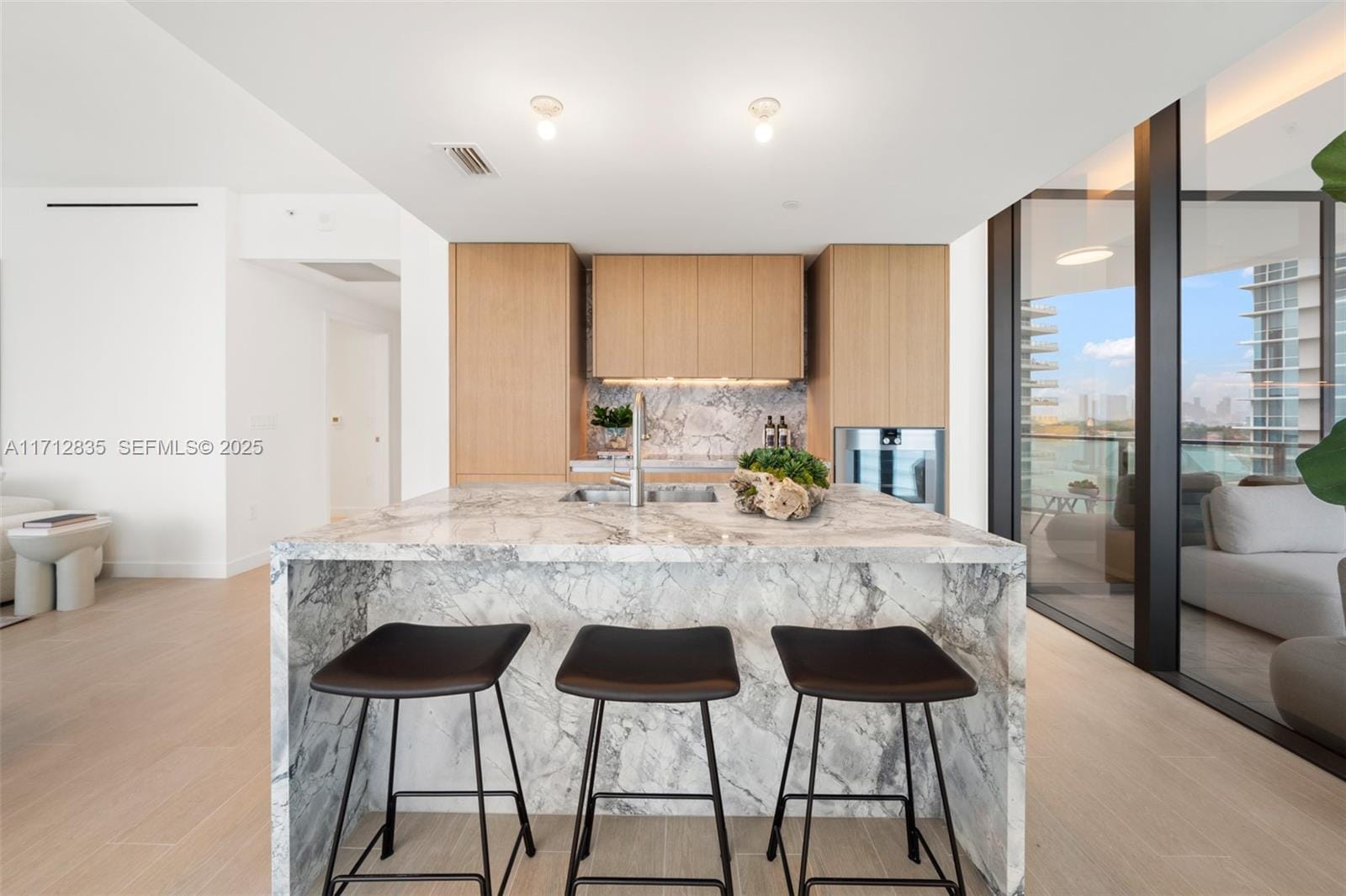 500 Alton 1005, Miami Beach, FL 33139 photo 12