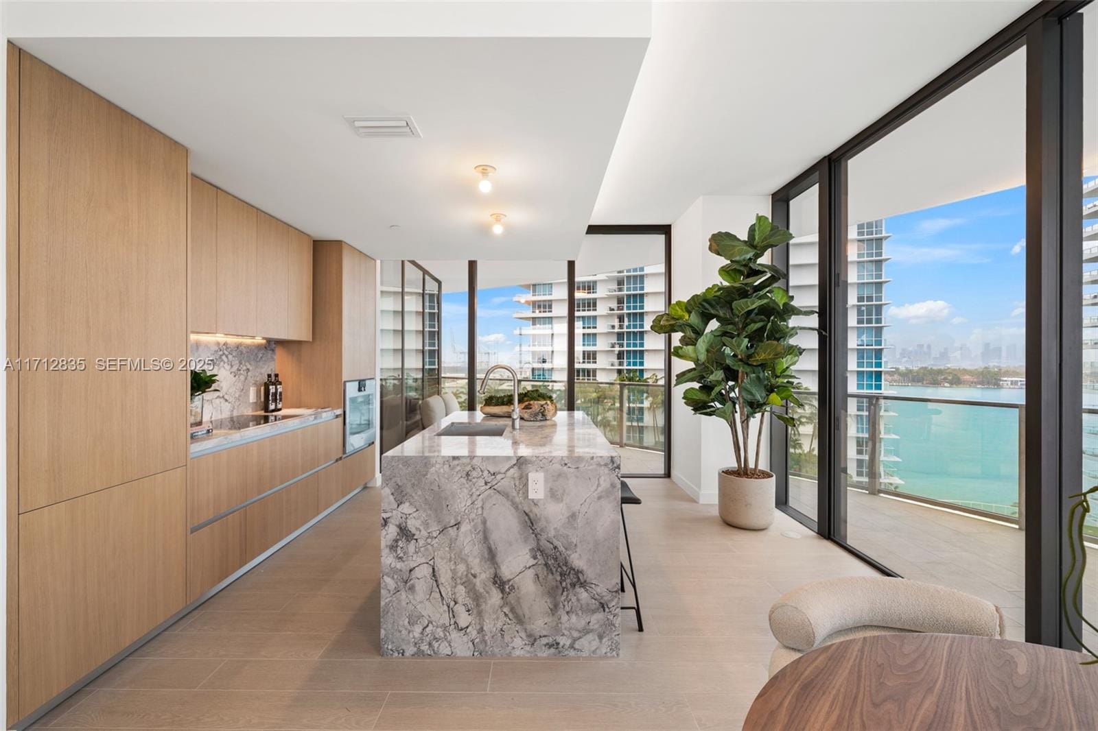 500 Alton 1005, Miami Beach, FL 33139 photo 13
