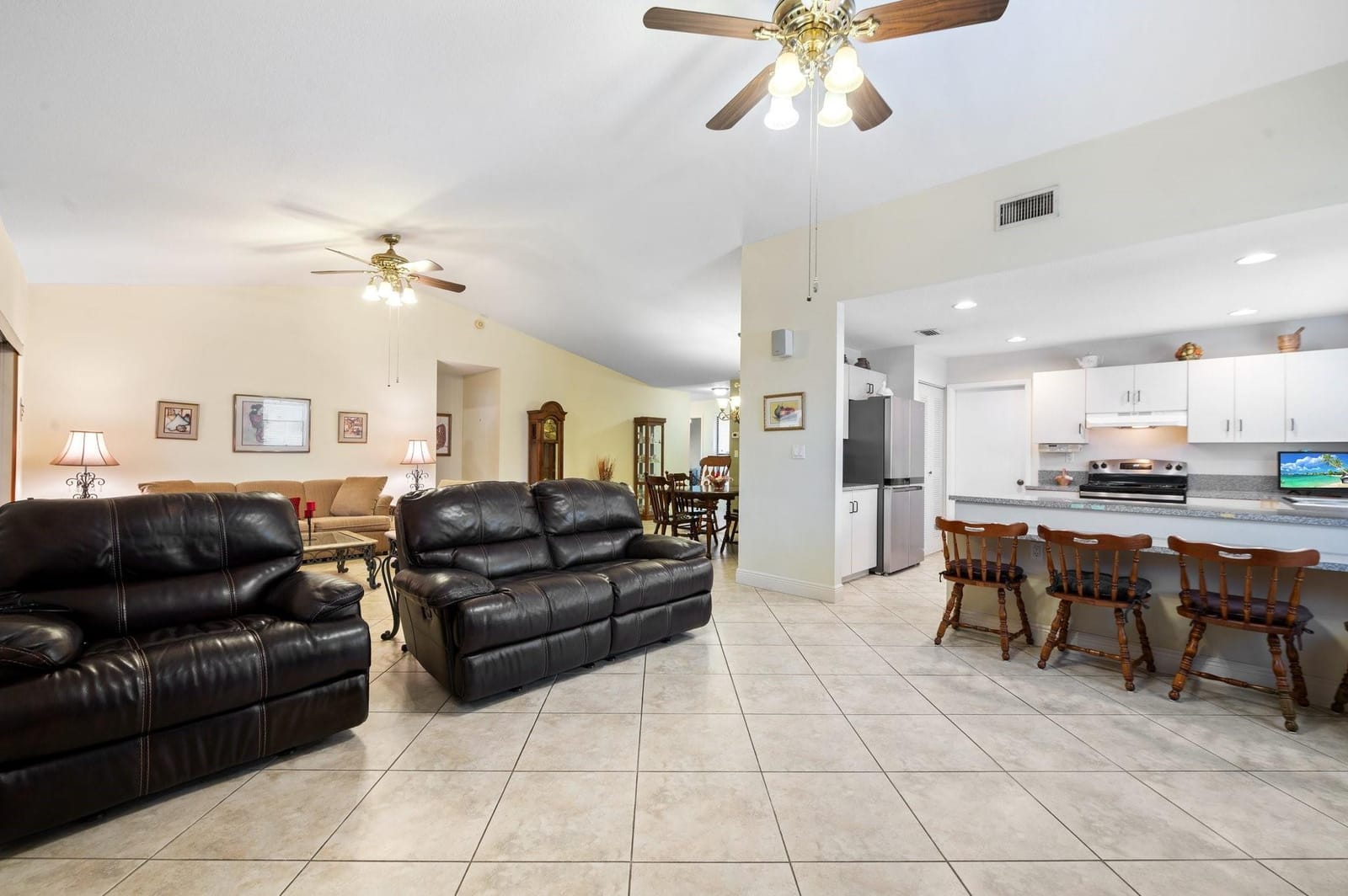 6341 Gauntlet Hall Lane — photo 9