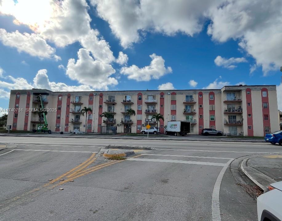 6820 W Flagler Street 101, Miami, FL 33144, Miami
