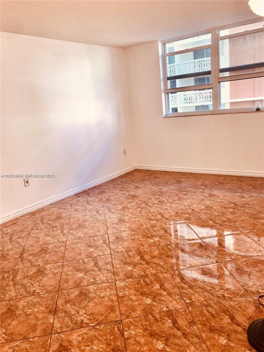 1833 S Ocean Drive 305, Hallandale Beach, FL 33009 photo 23