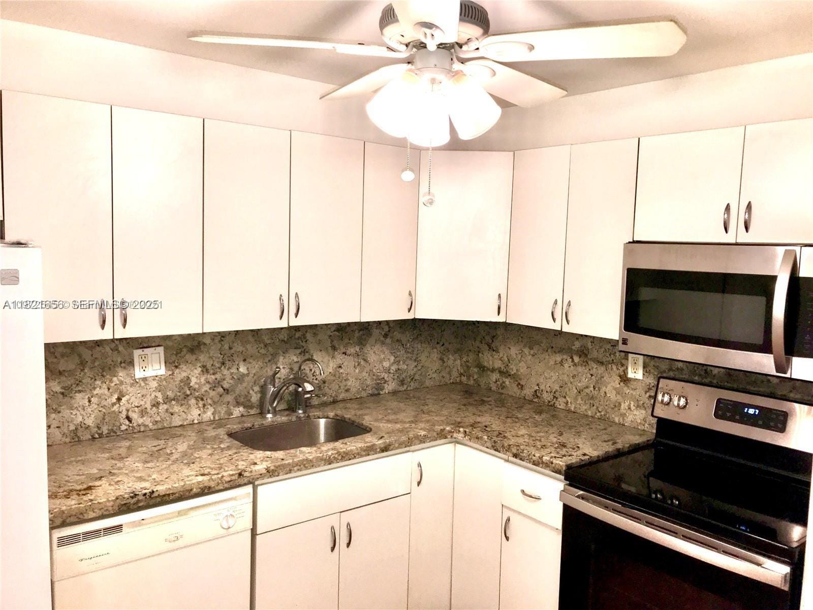 1833 S Ocean Drive 305 — photo 8