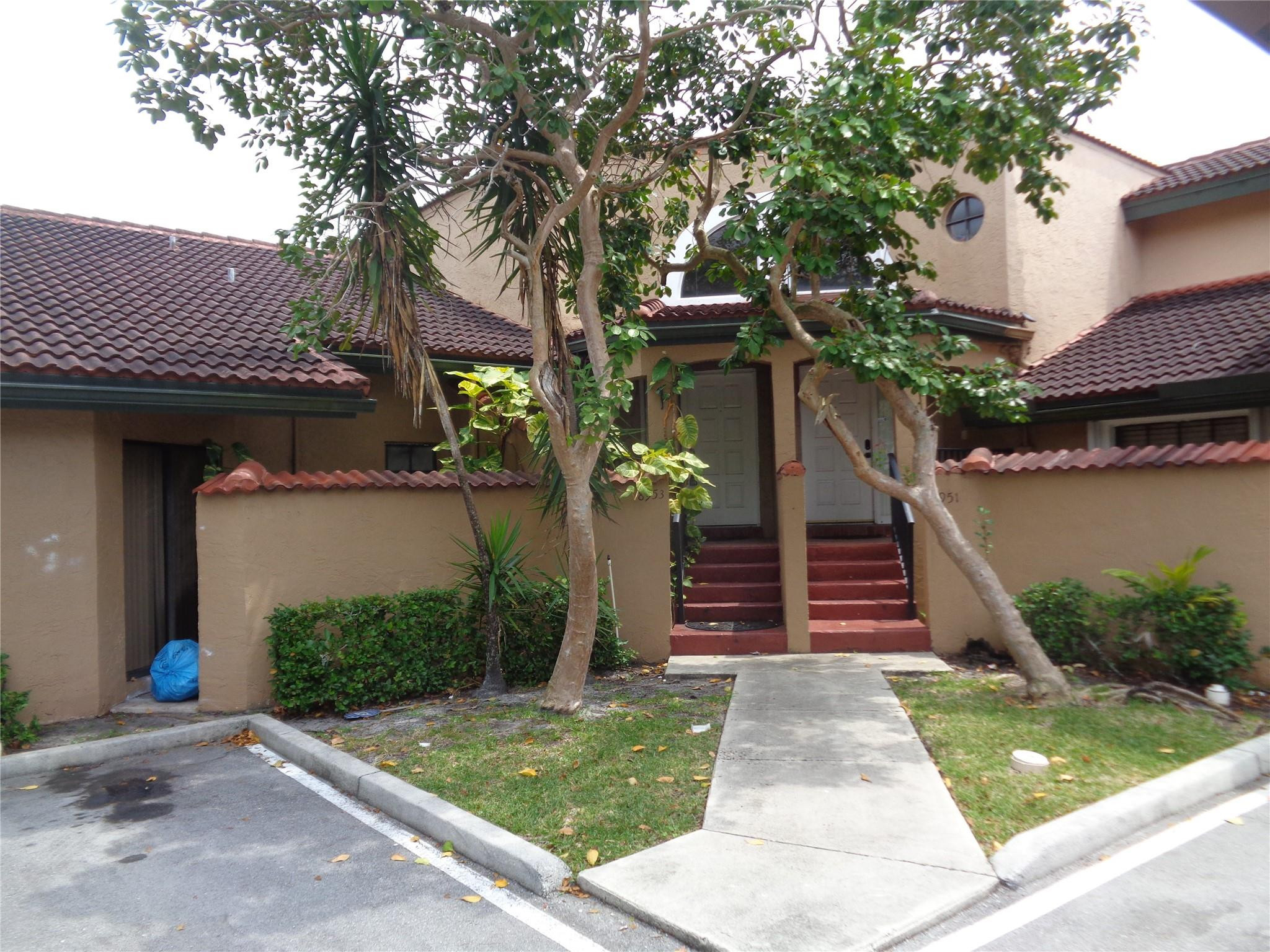 8953 W Sunrise Boulevard 8953, Plantation, FL 33322, Plantation
