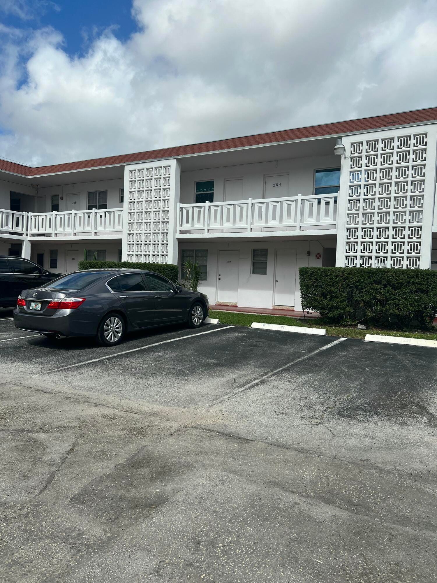 1300 NW 43 Terrace 104-107, Lauderhill, FL 33313