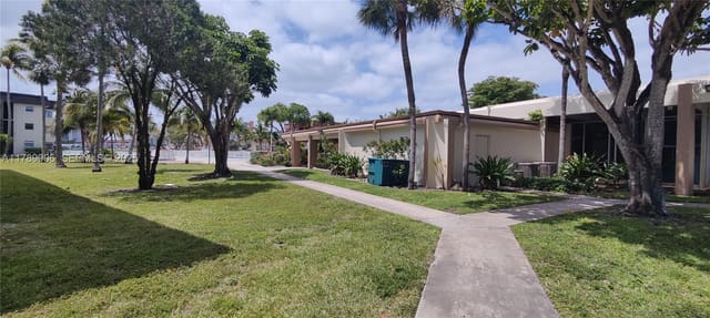 1540 NE 191st Street 122, Miami, FL 33179
