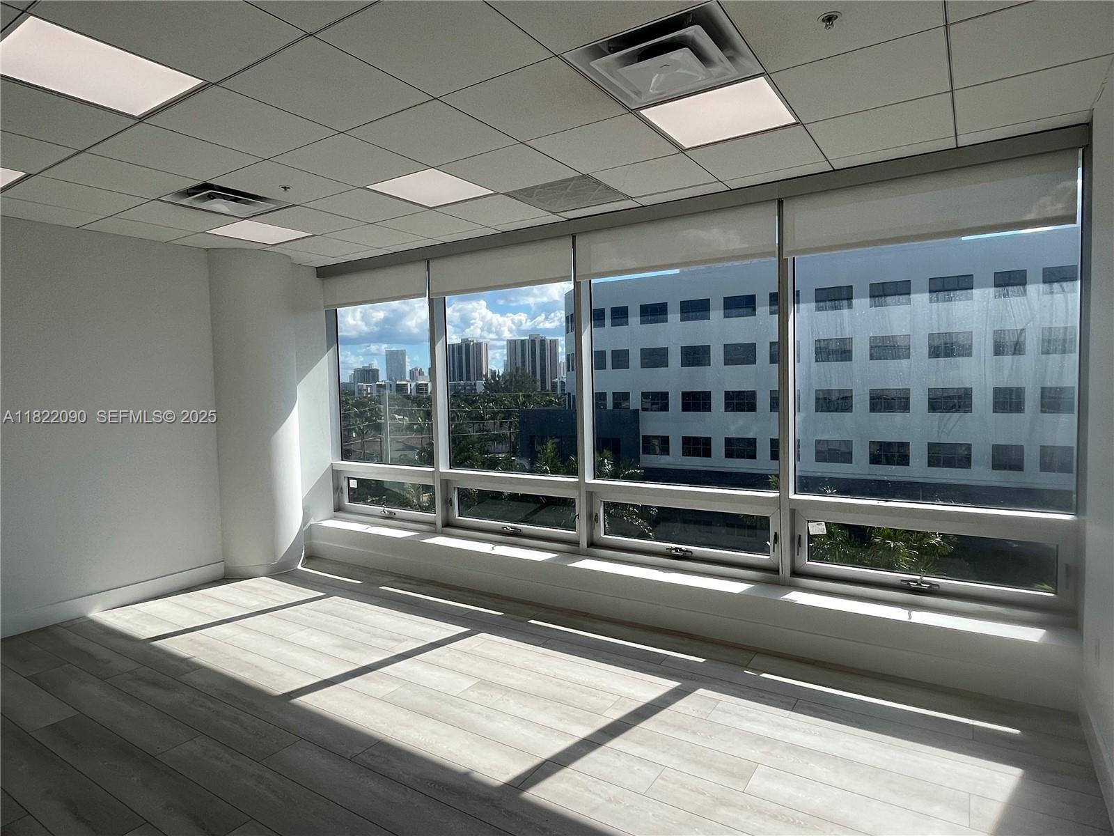 20900 NE 30th Avenue 410411412, Aventura, FL 33180, Aventura