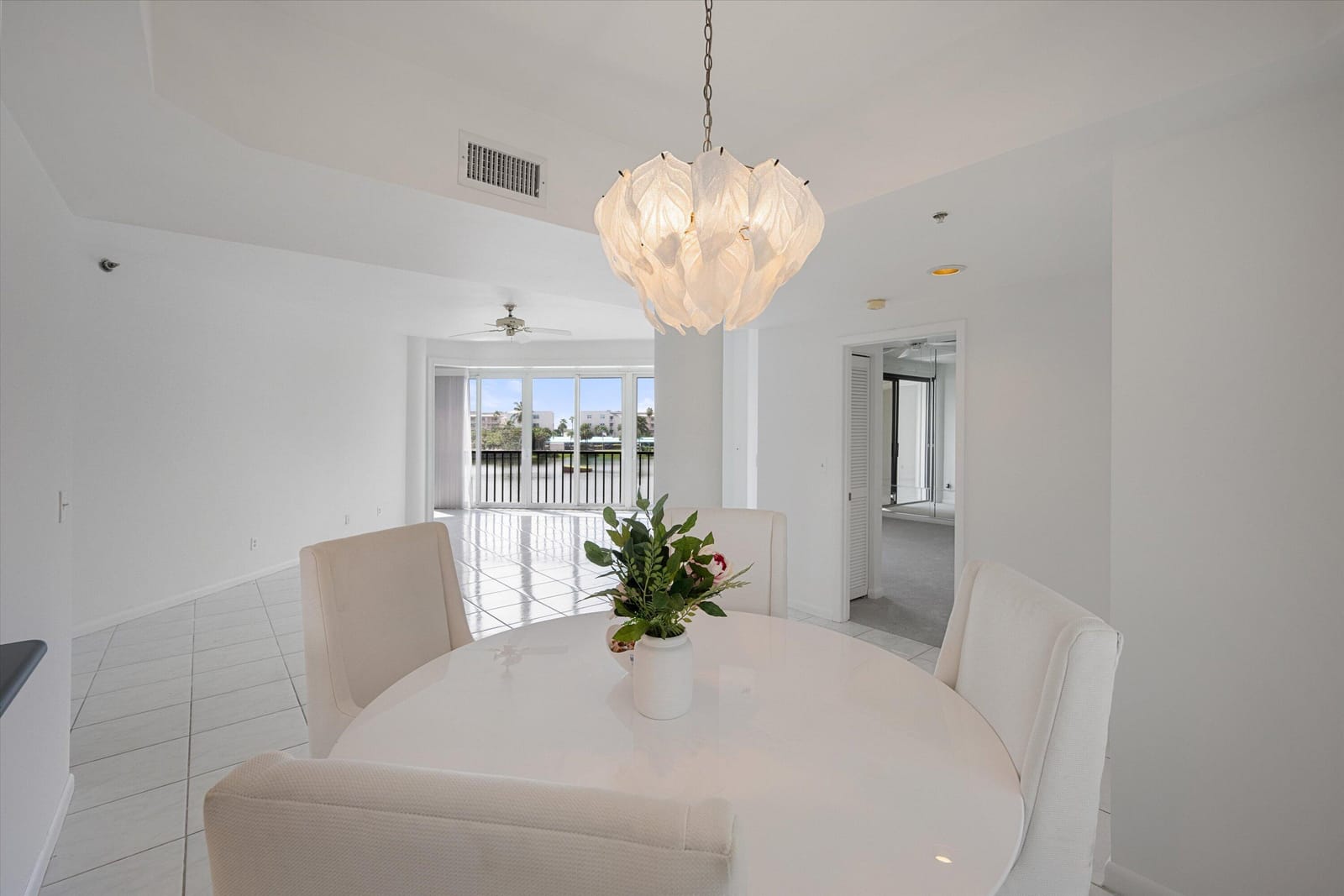 221 NE Plantation Road 303, Stuart, FL 34996 photo 13