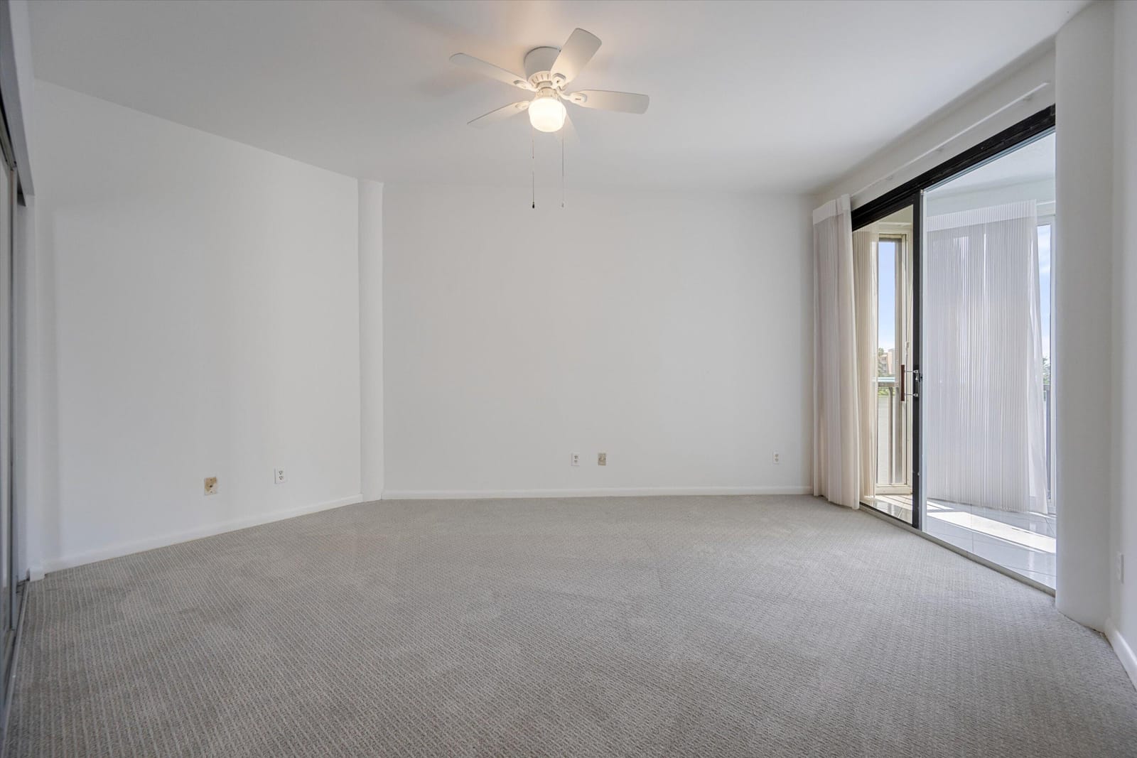 221 NE Plantation Road 303, Stuart, FL 34996 photo 25
