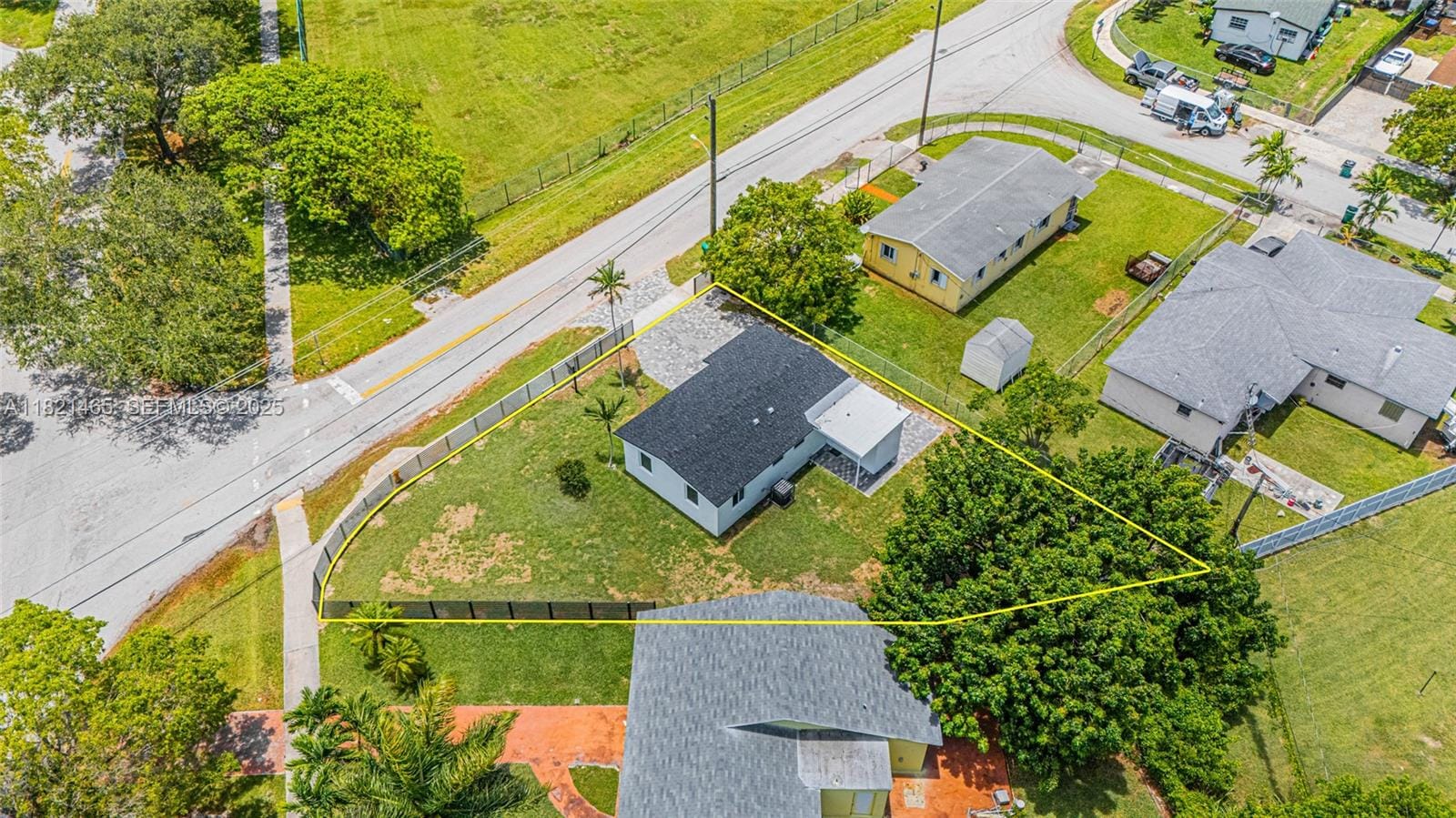22215 SW 109th Avenue, Miami, FL 33170 photo 22