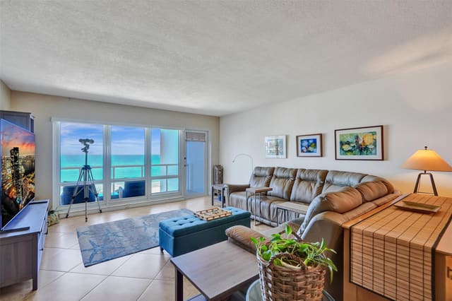 111 N Pompano Beach Boulevard 1113, Pompano Beach, FL 33062