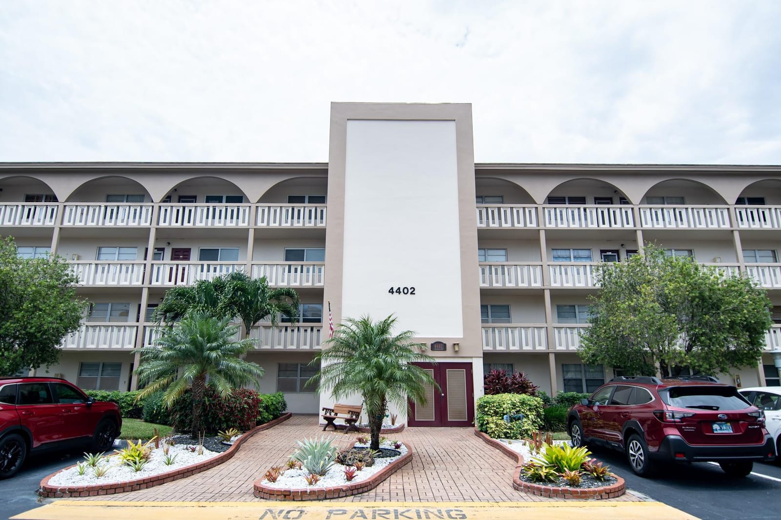 4402 Martinique Court G1, Coconut Creek, FL 33066