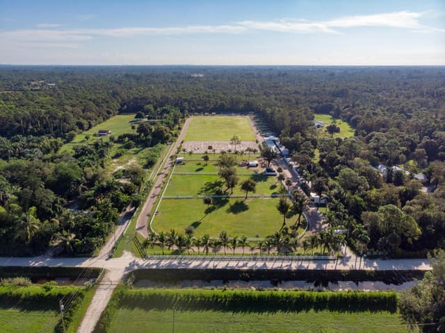 1044 D Road, Loxahatchee Groves, FL 33470