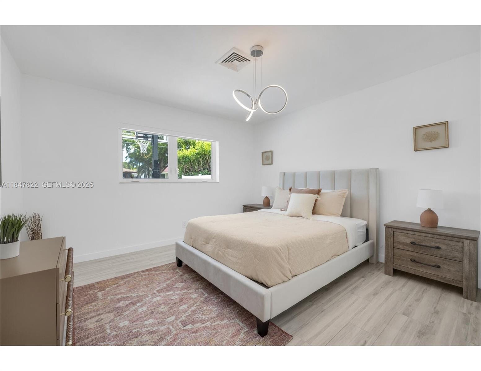 19810 NE 22nd Avenue, Miami, FL 33180 photo 20