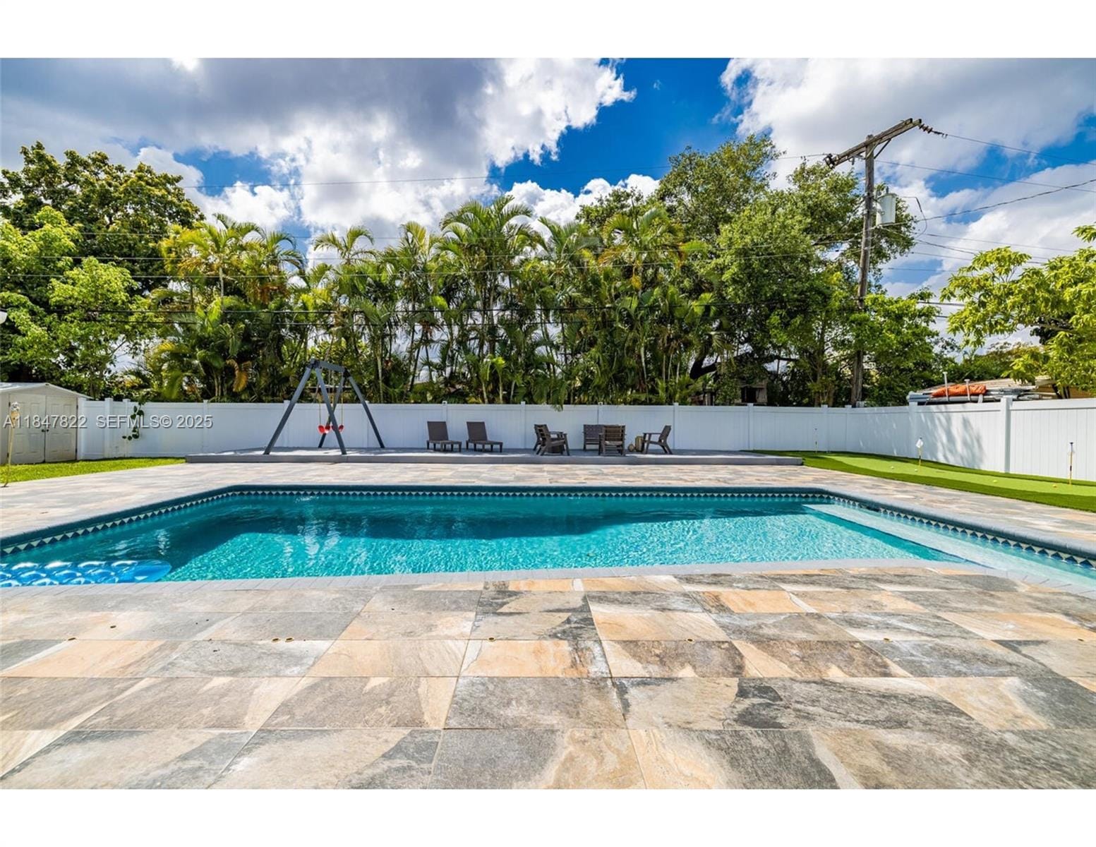 19810 NE 22nd Avenue, Miami, FL 33180 photo 30