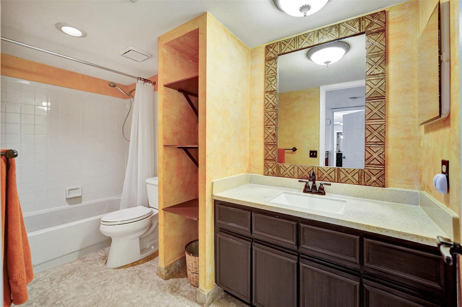 11884 SW 12th Place 11884, Davie, FL 33325 photo 25