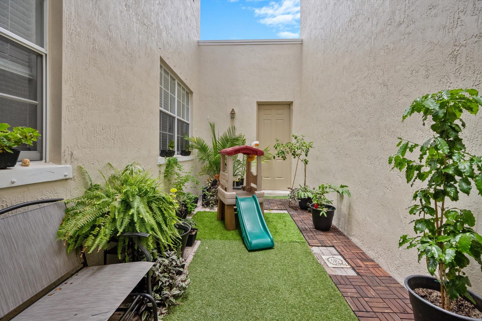 609 NW 24th Avenue, Boynton Beach, FL 33426 photo 19