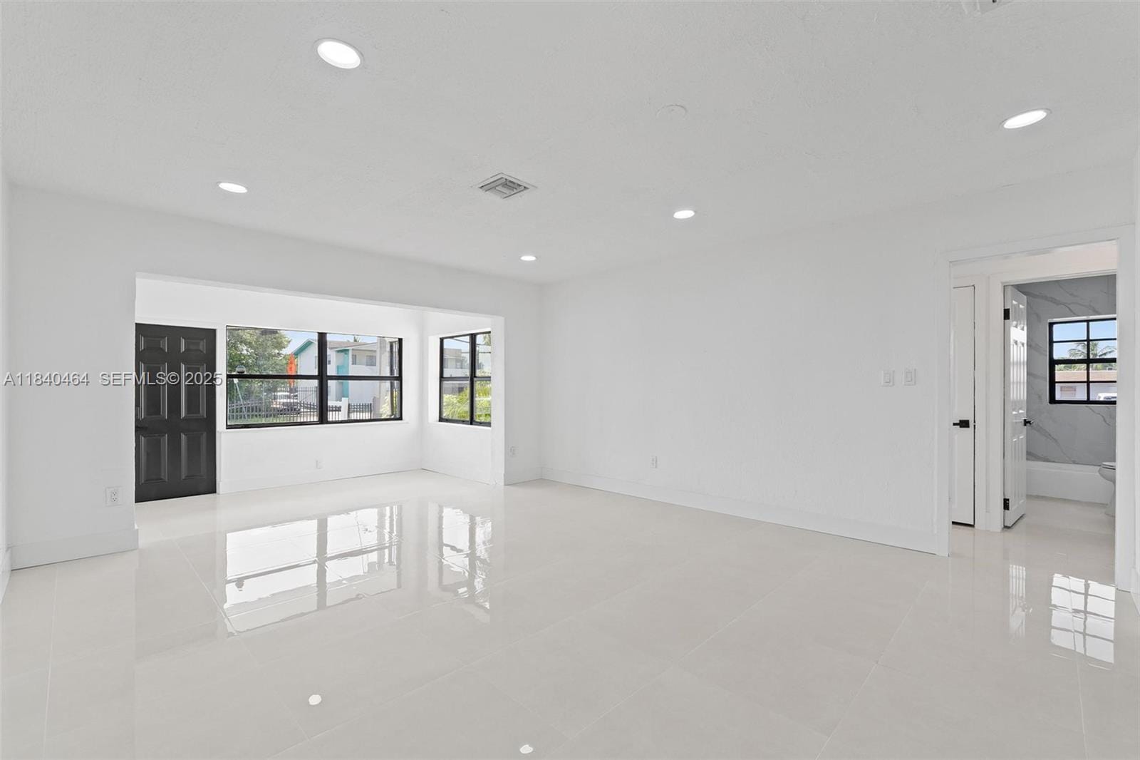 18201 NW 20th Avenue, Miami Gardens, FL 33056 photo 15