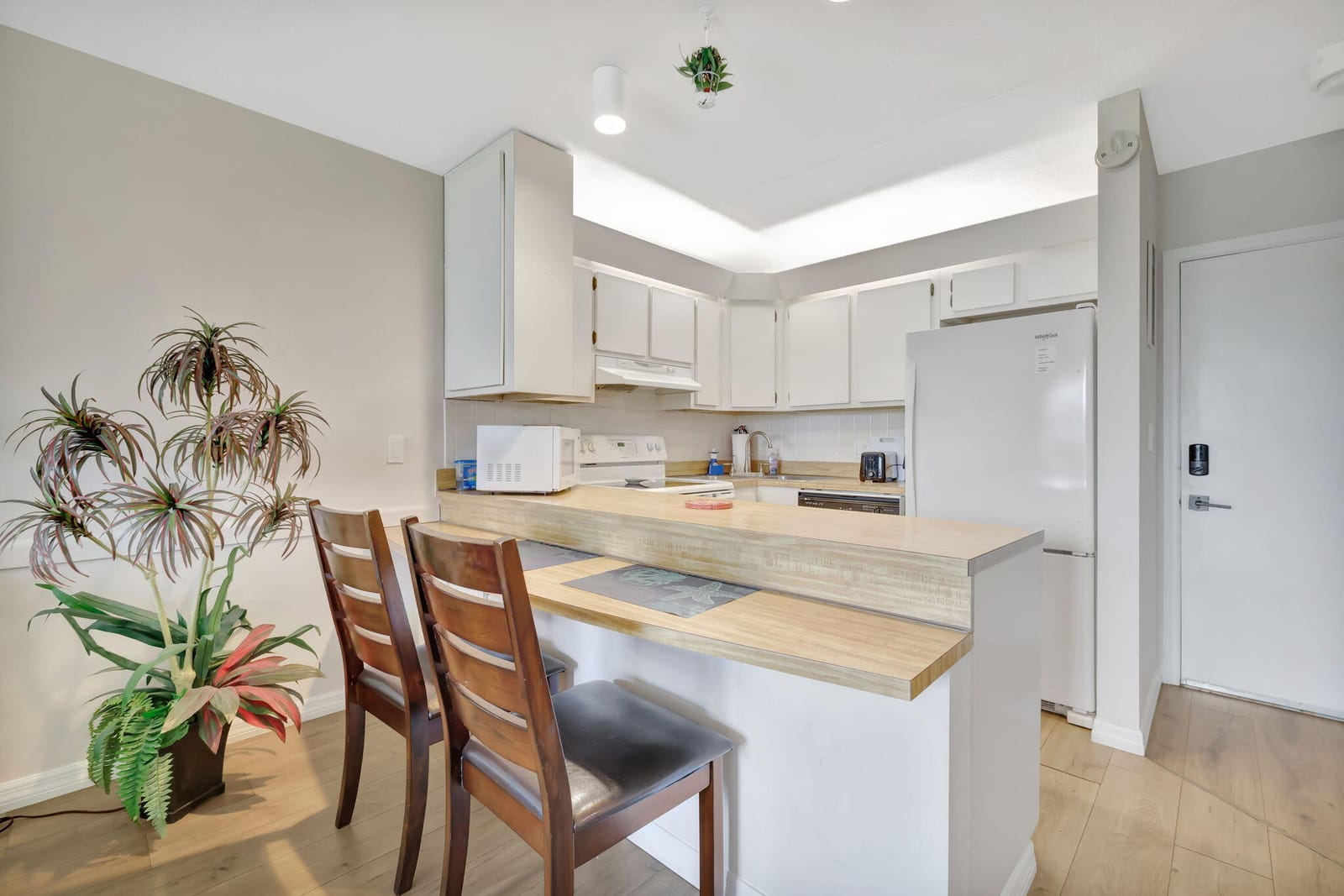 2400 S Ocean Drive 722 — photo 5