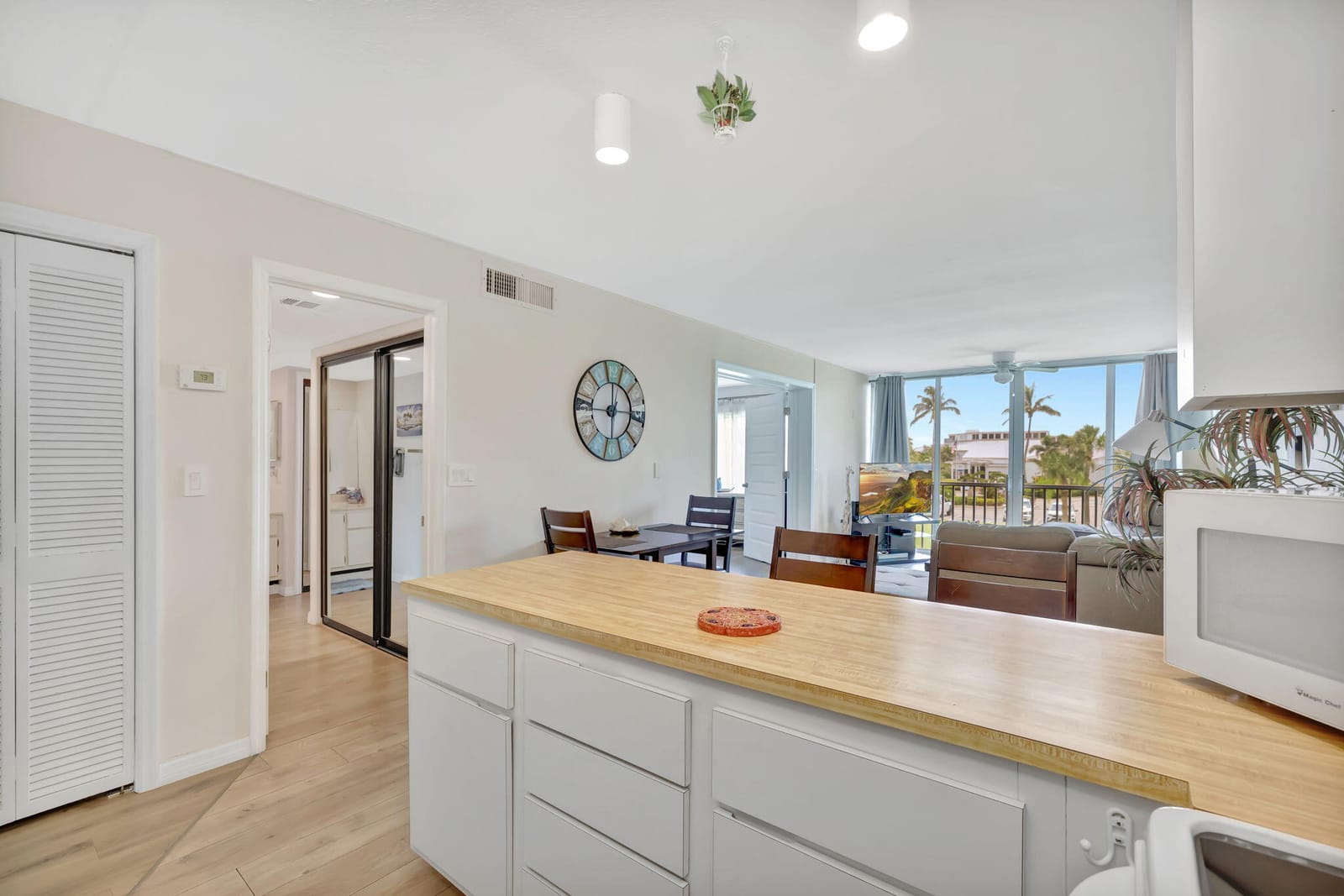 2400 S Ocean Drive 722 — photo 6