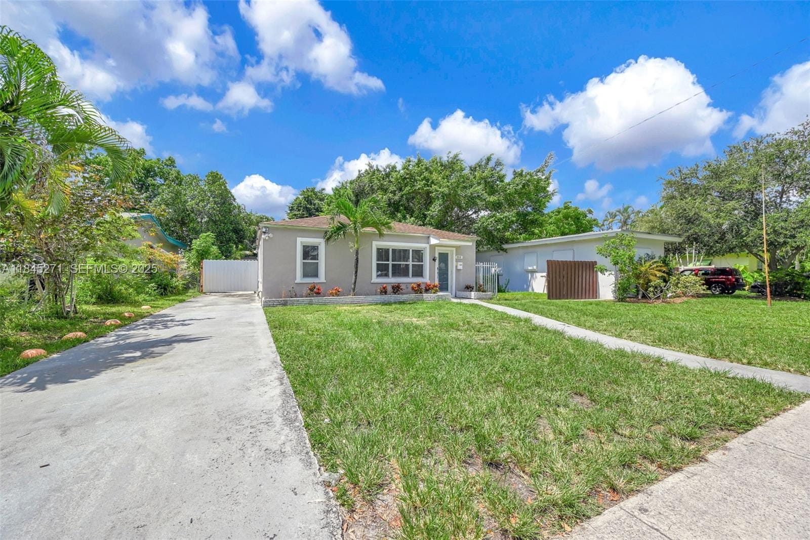 2318 Washington Street, Hollywood, FL 33020 photo 12