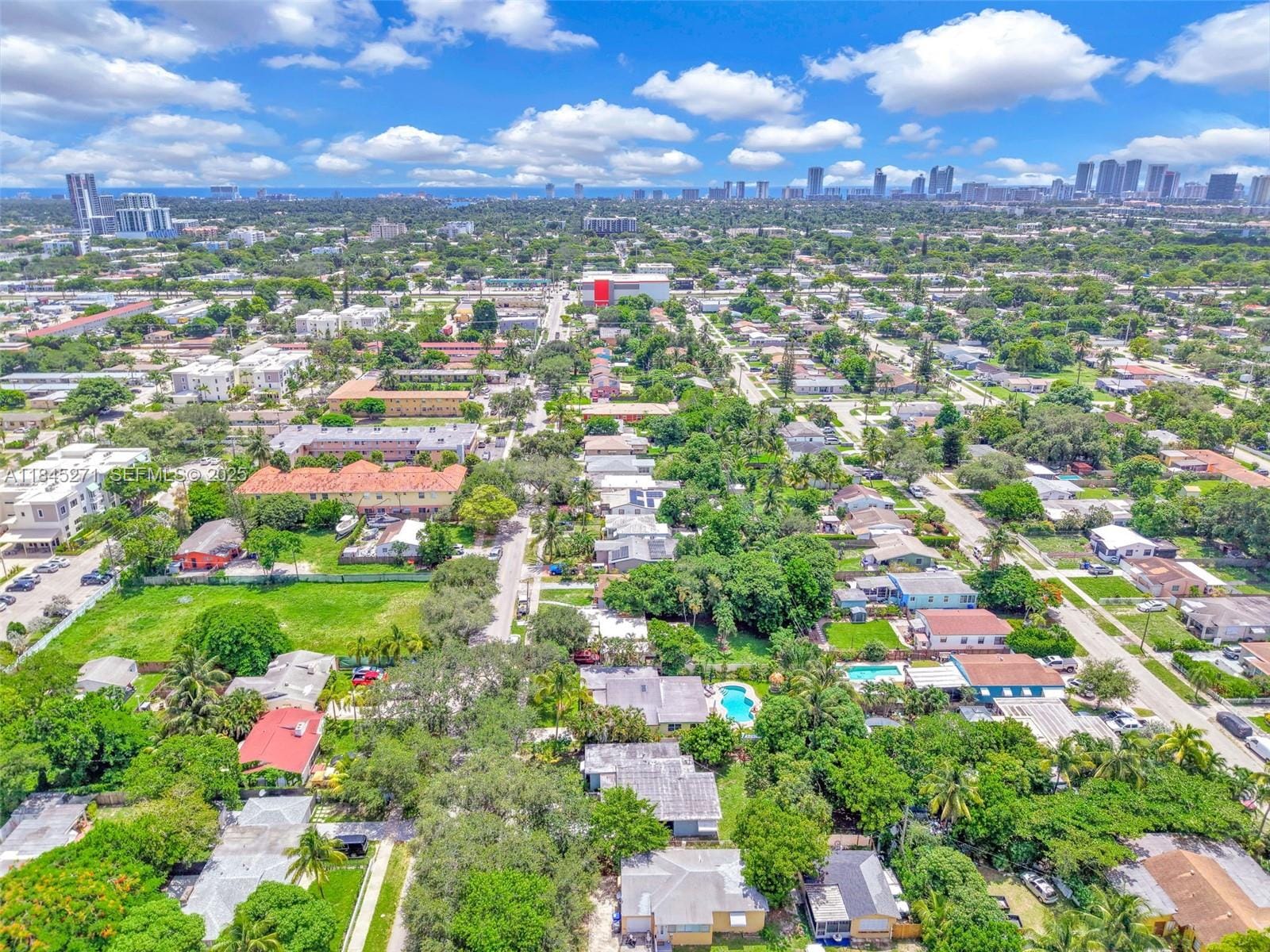 2318 Washington Street, Hollywood, FL 33020 photo 4