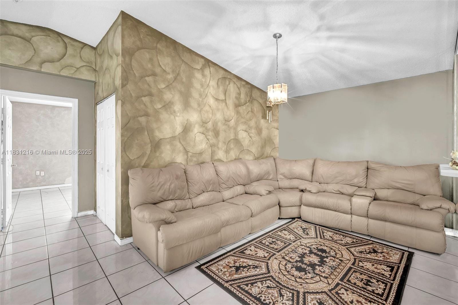 19415 NW 33rd Court, Miami Gardens, FL 33056 photo 18