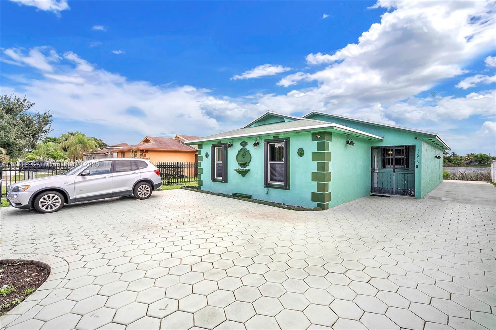 19415 NW 33rd Court, Miami Gardens, FL 33056 photo 4