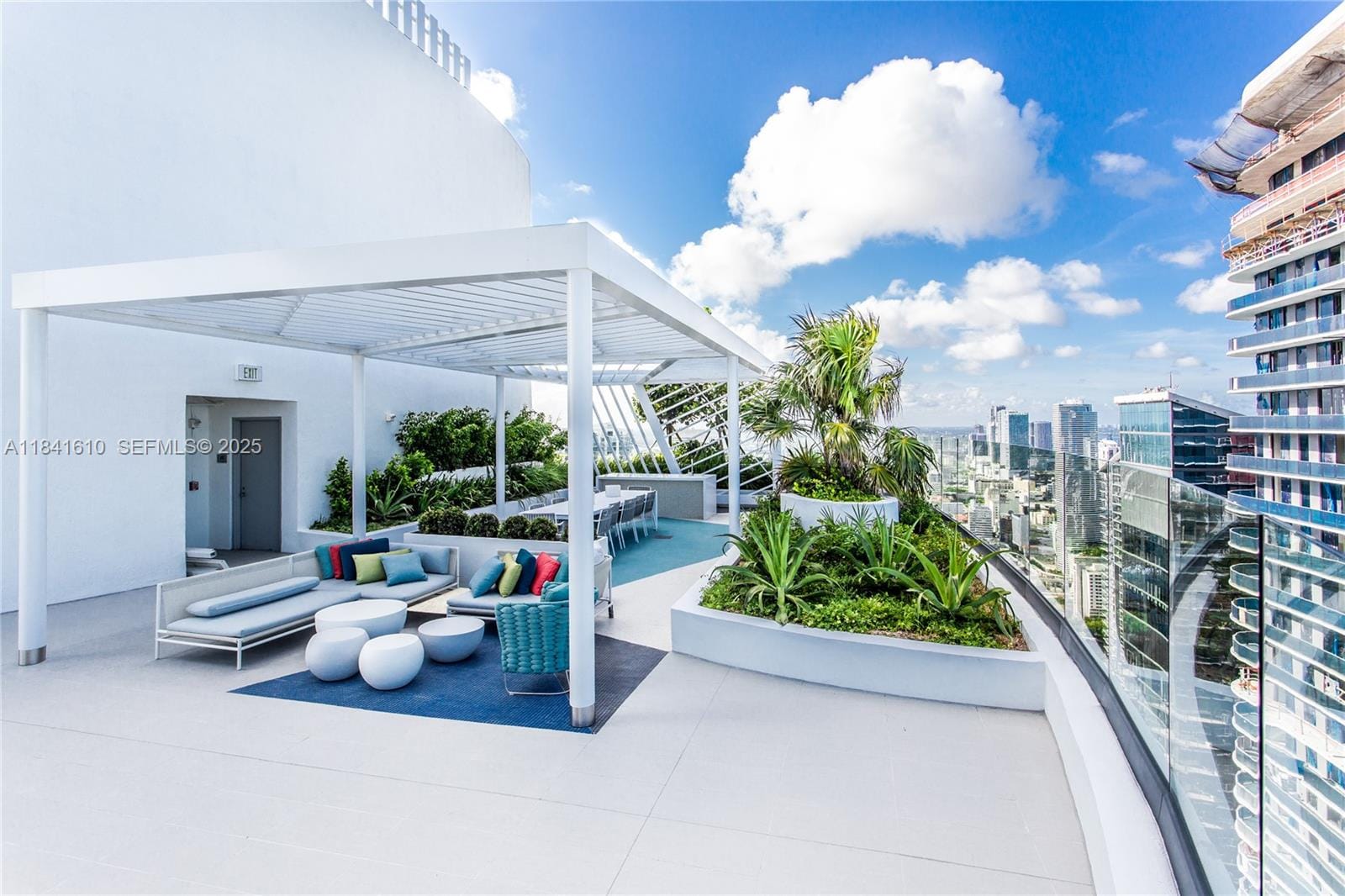 45 SW 9th Street 3803, Miami, FL 33130 photo 19