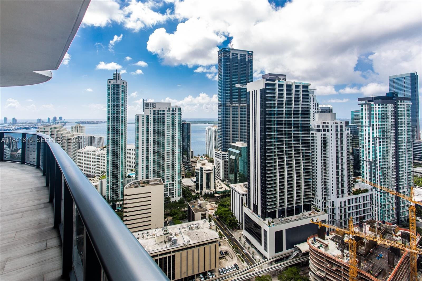 45 SW 9th Street 3803, Miami, FL 33130 photo 6