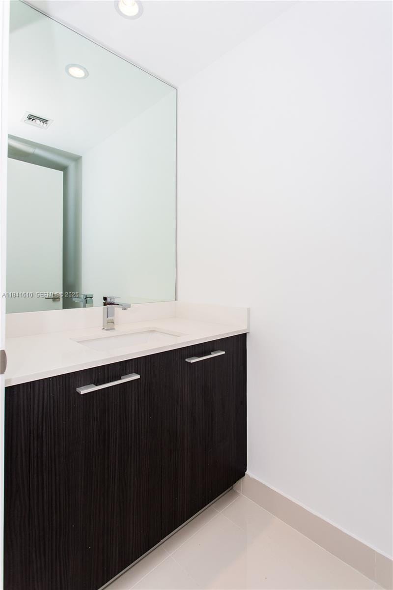 45 SW 9th Street 3803, Miami, FL 33130 photo 7
