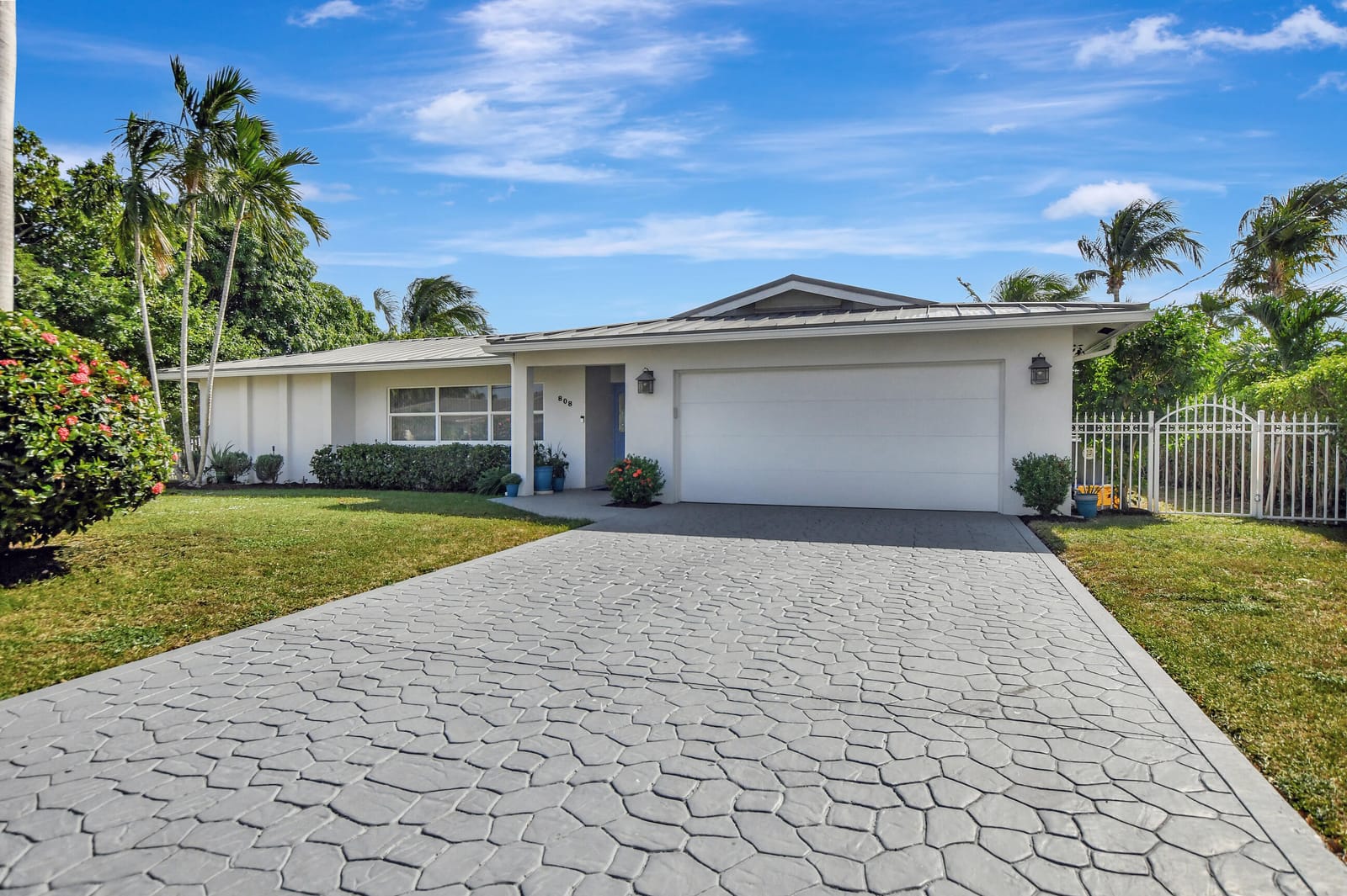 808 Berkeley Street, Boca Raton, FL 33487 photo 2