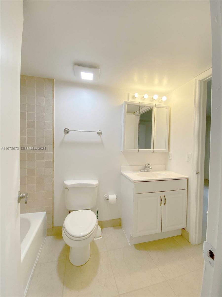 670 NW 85th Place 11-108, Miami, FL 33126 photo 12