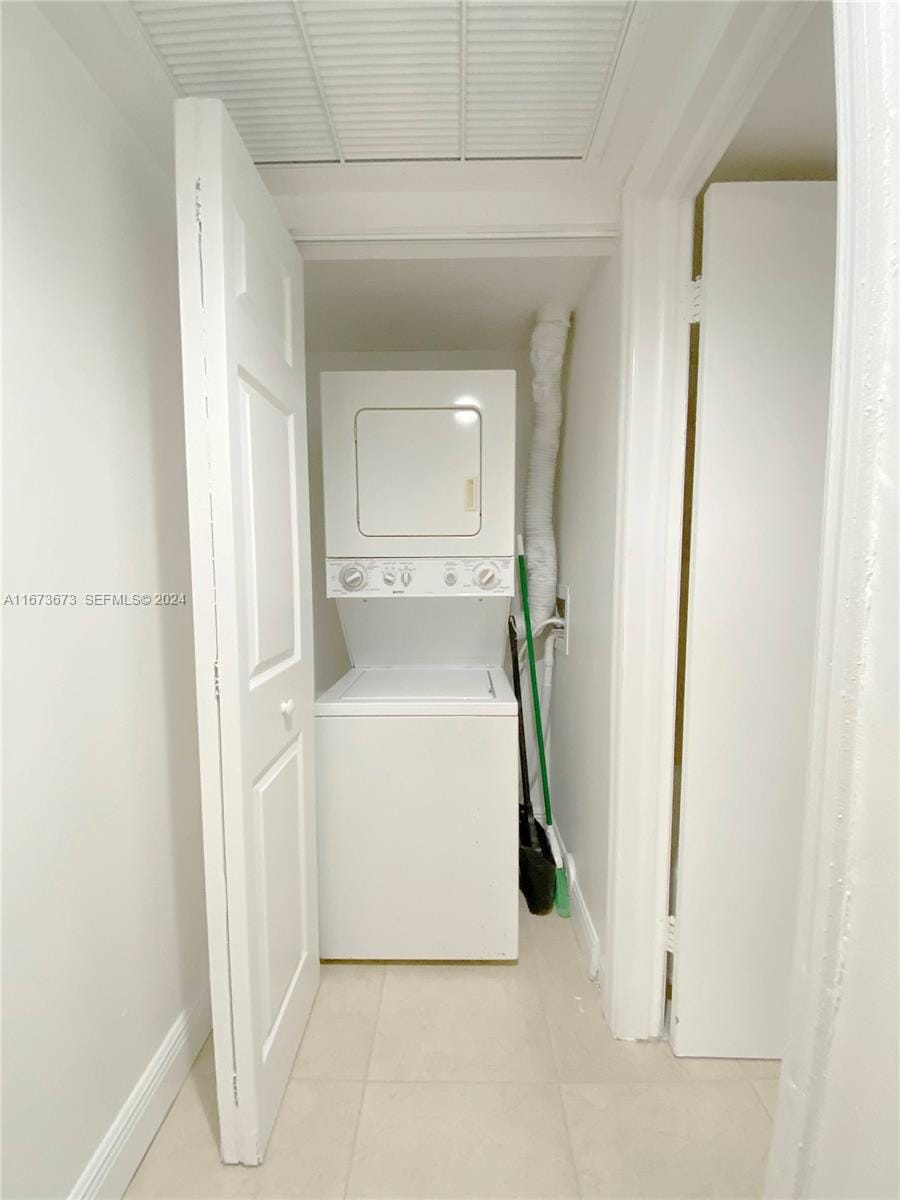 670 NW 85th Place 11-108, Miami, FL 33126 photo 14