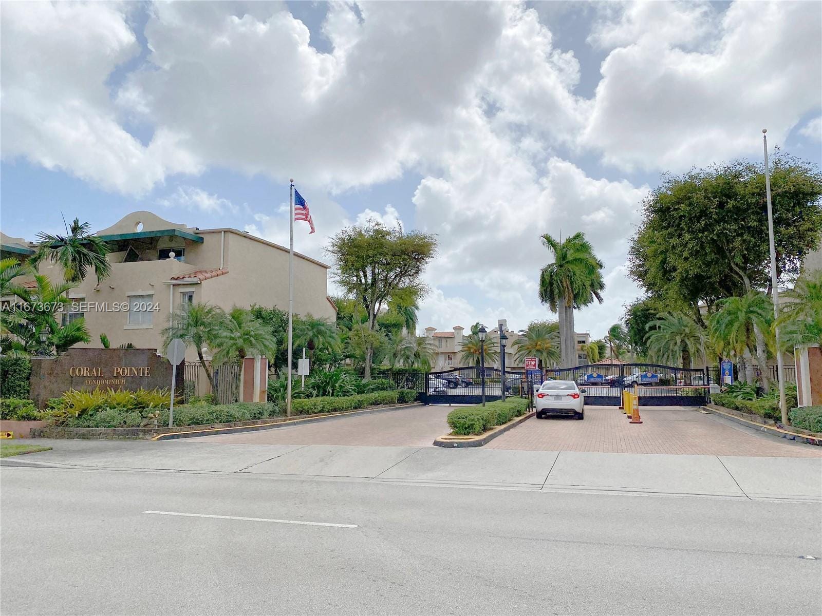 670 NW 85th Place 11-108, Miami, FL 33126 photo 18