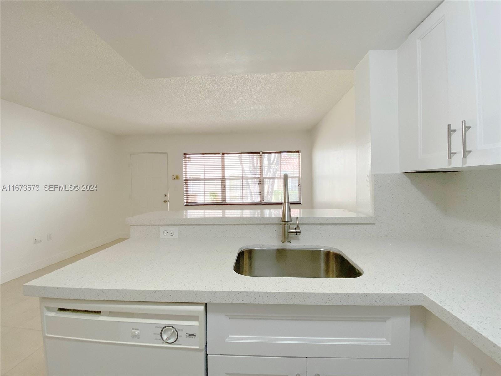 670 NW 85th Place 11-108, Miami, FL 33126 photo 6