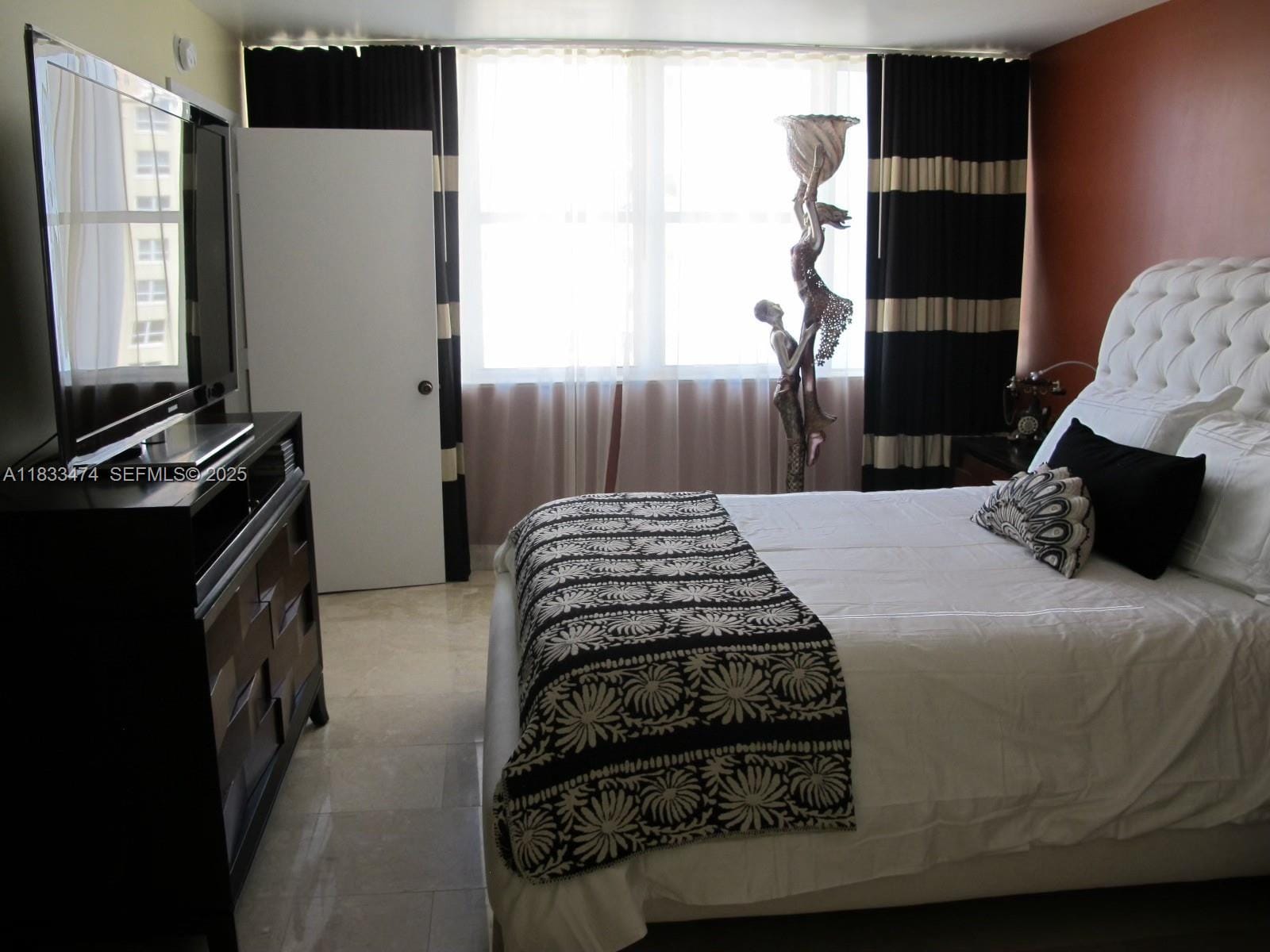 3140 S Ocean Drive 1207 — photo 5