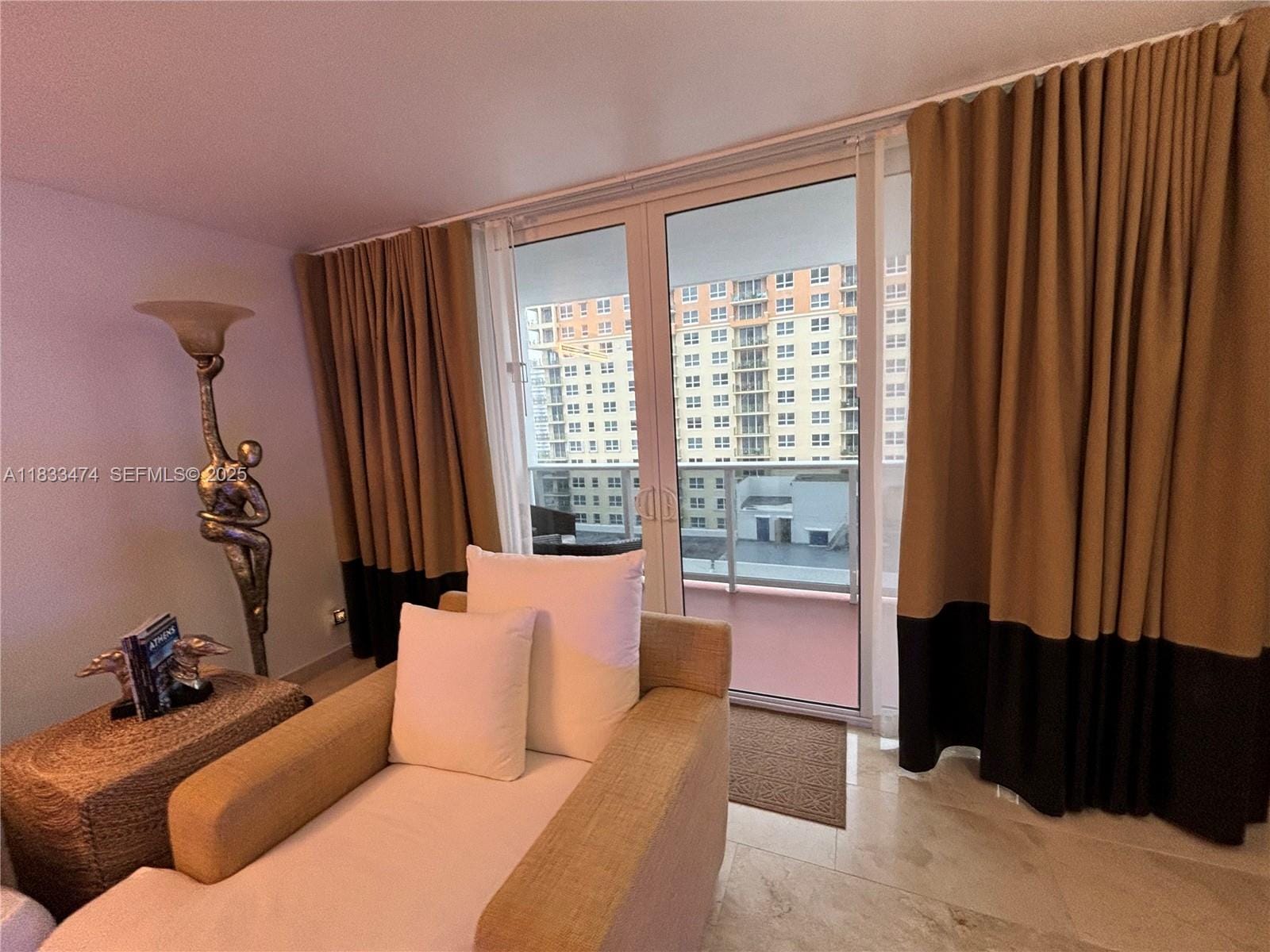 3140 S Ocean Drive 1207 — photo 10