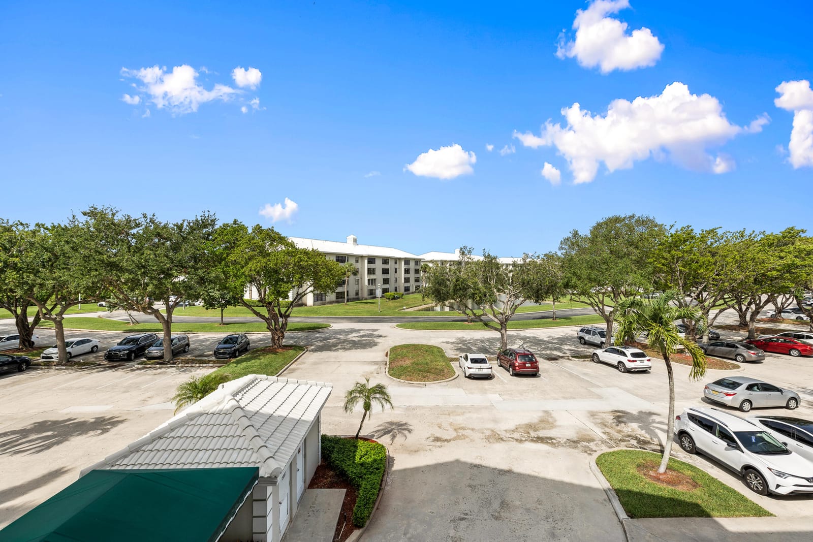 6073 Balboa Circle 303, Boca Raton, FL 33433 photo 29