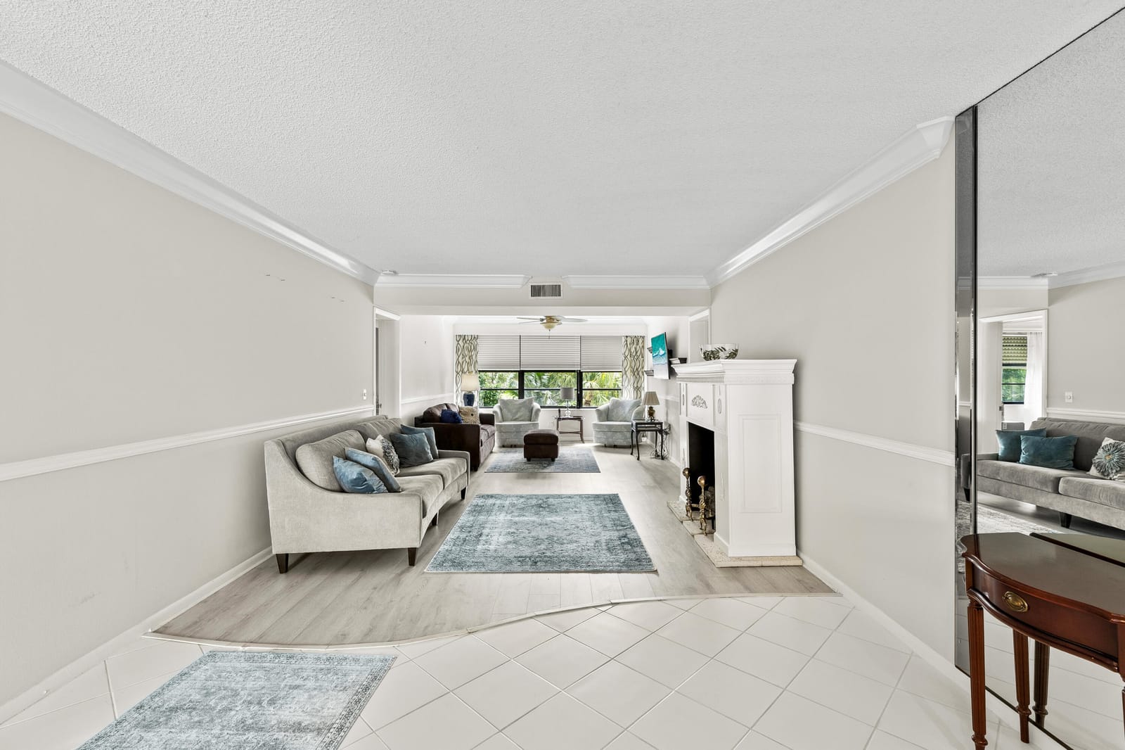 6073 Balboa Circle 303, Boca Raton, FL 33433 photo 5