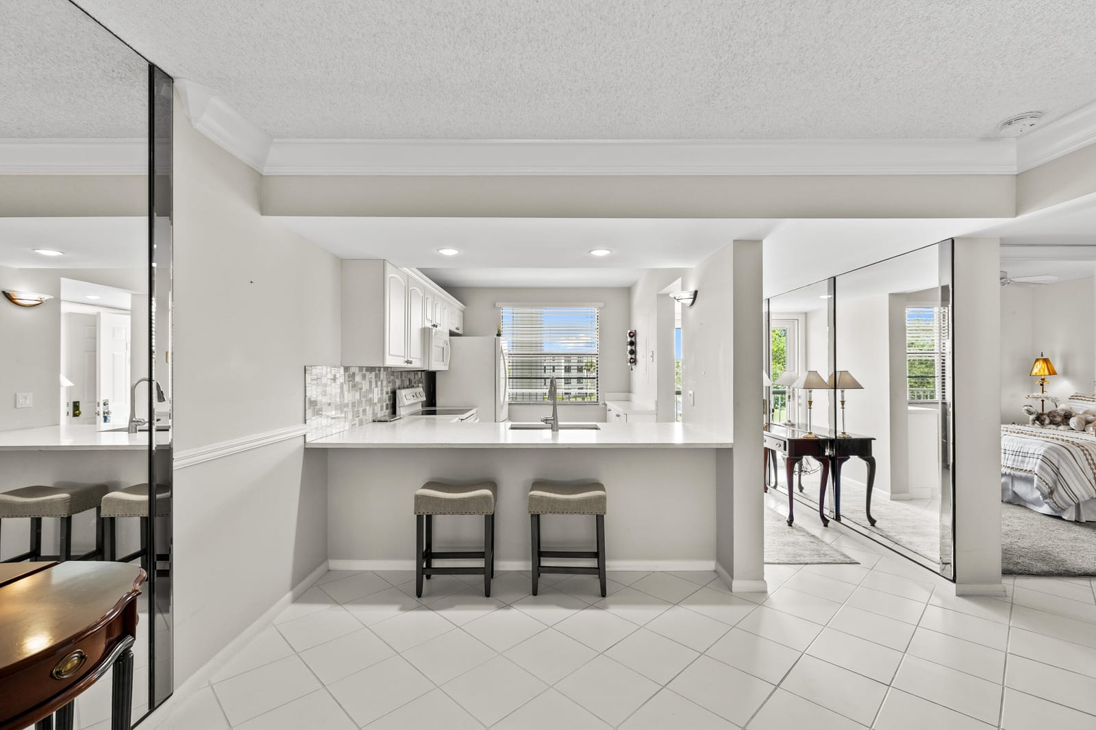 6073 Balboa Circle 303, Boca Raton, FL 33433 photo 7