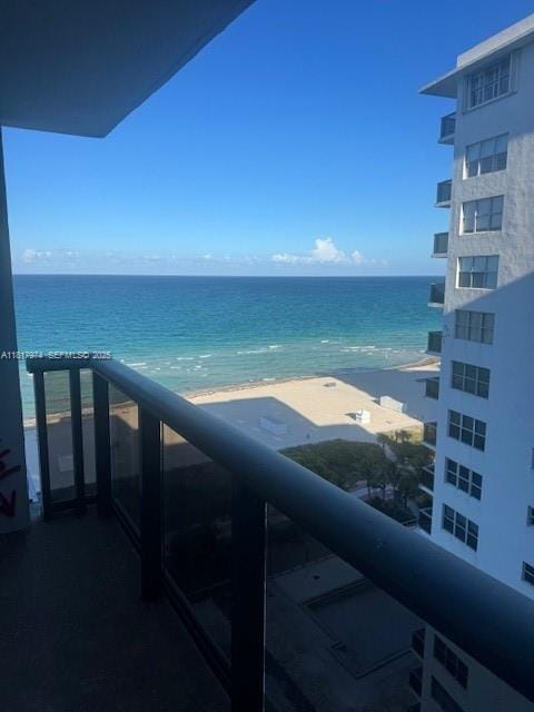 6039 Collins Avenue 1516, Miami Beach, FL 33140 photo 1