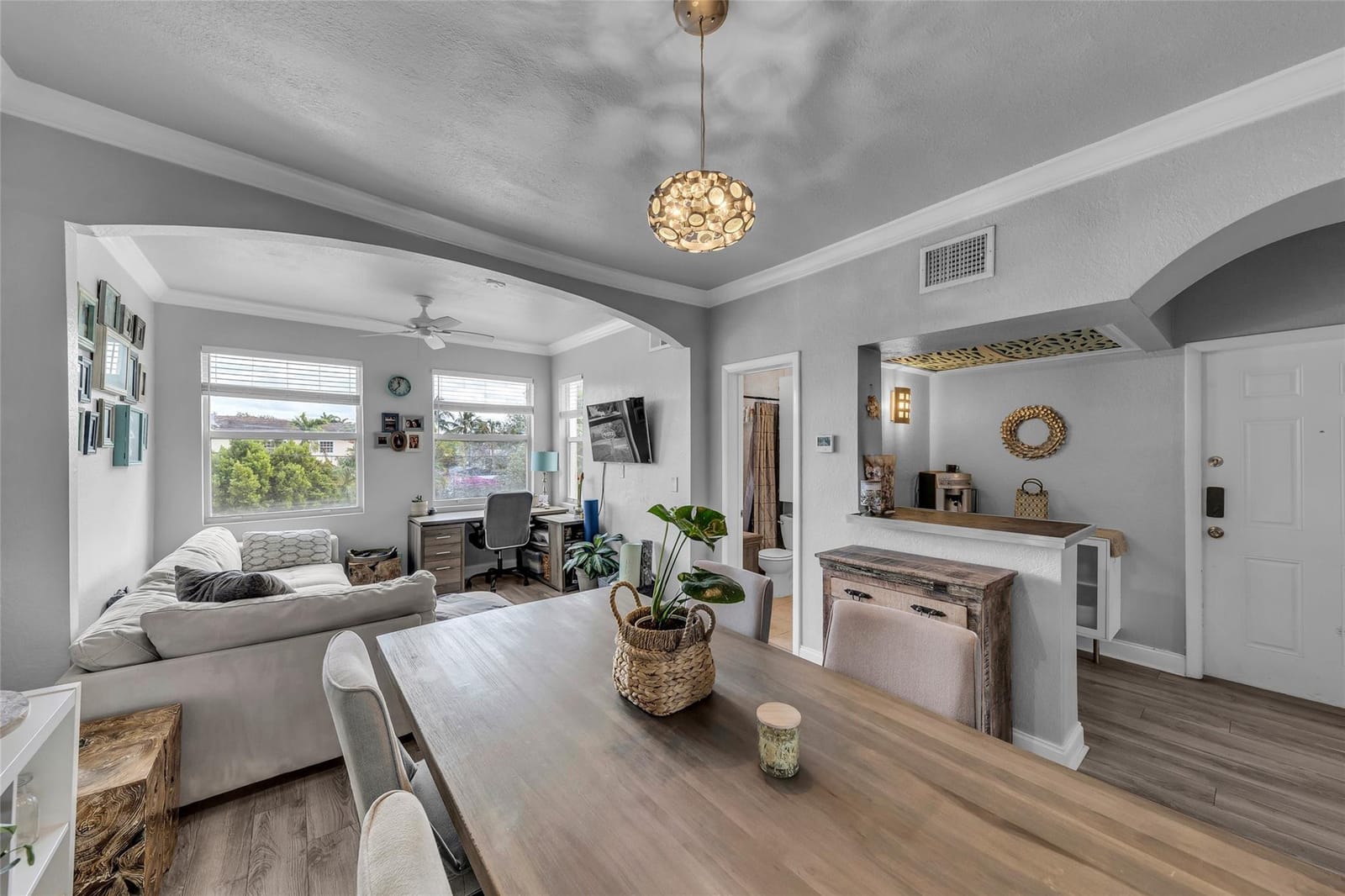 401 NE 16th Avenue 4, Fort Lauderdale, FL 33301
