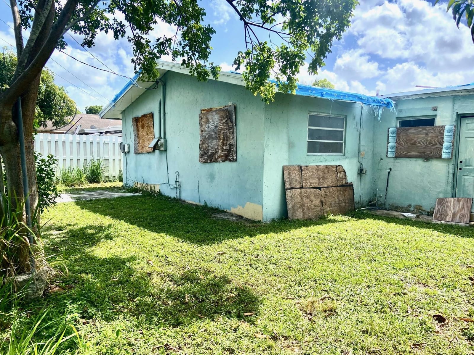 730 NW 17th Terrace, Pompano Beach, FL 33069 photo 2