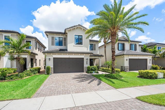 7611 Moonrise Drive, sold in Lantana Farms Pud, Lake Worth, FL