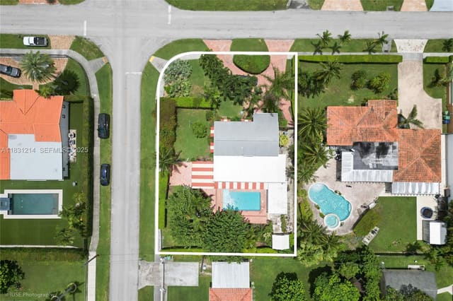 7855 SW 28th Street, sold in Coral Way Homesites, Miami, FL